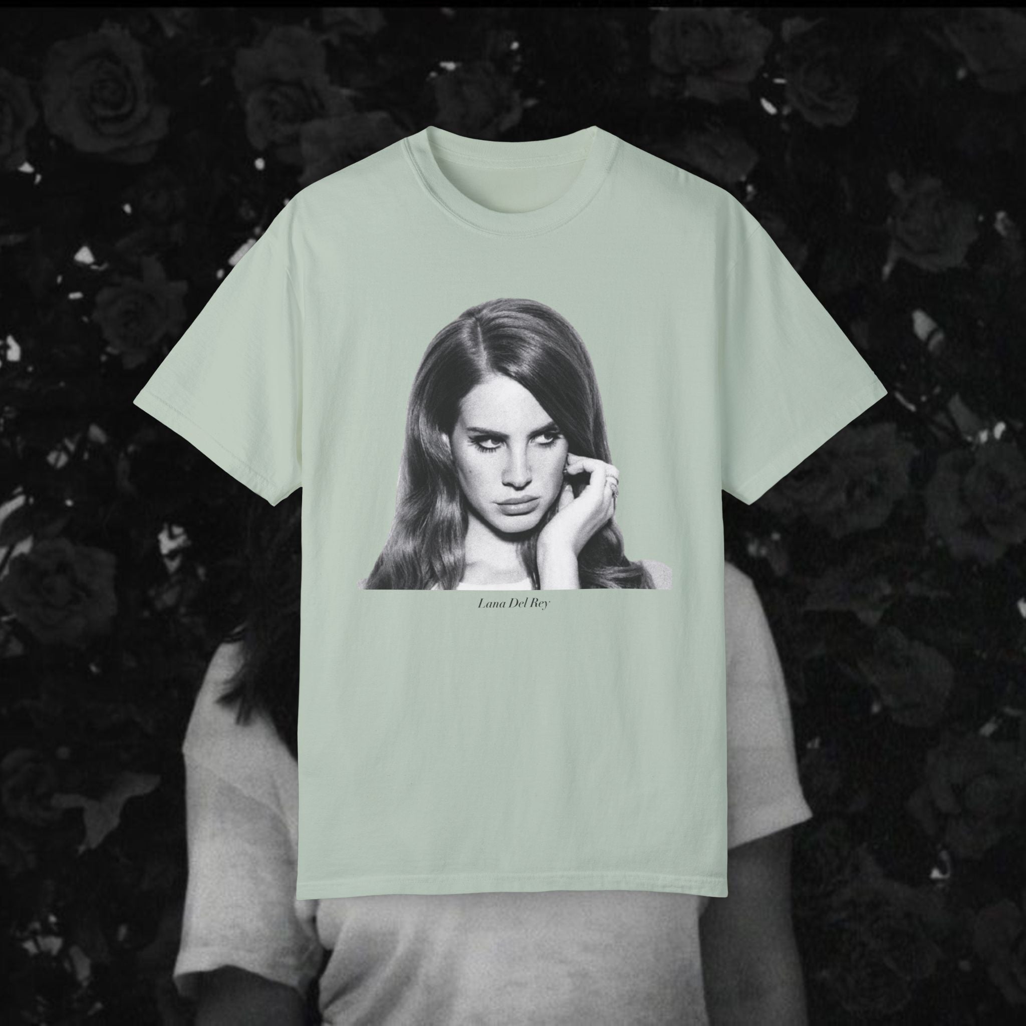 Lana Del Rey Graphic T-Shirt - Unisex Vintage Style Tee