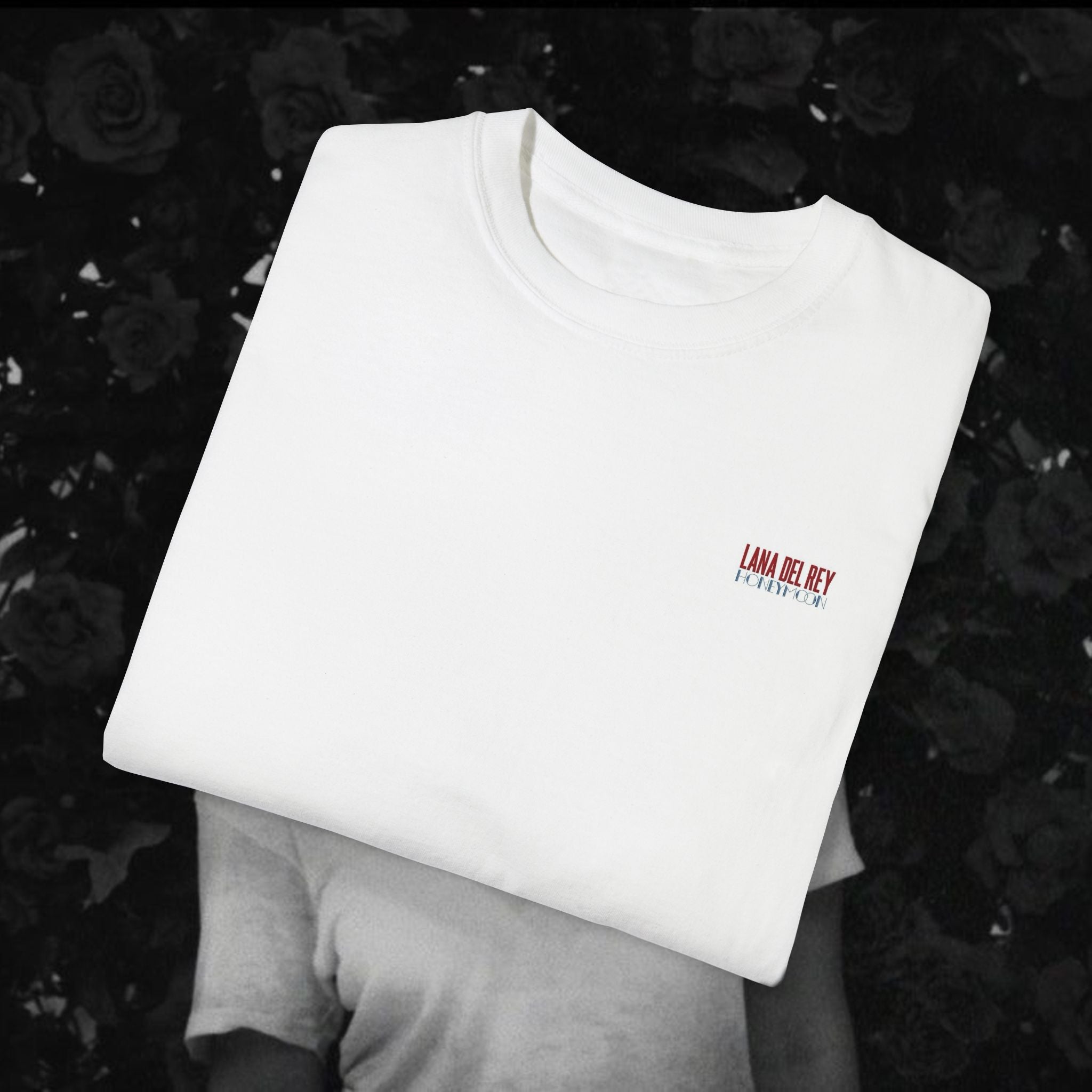 "Nothing More Gorgeous Than A Hundred Dollar Bill" - Lana Del Rey T-Shirt