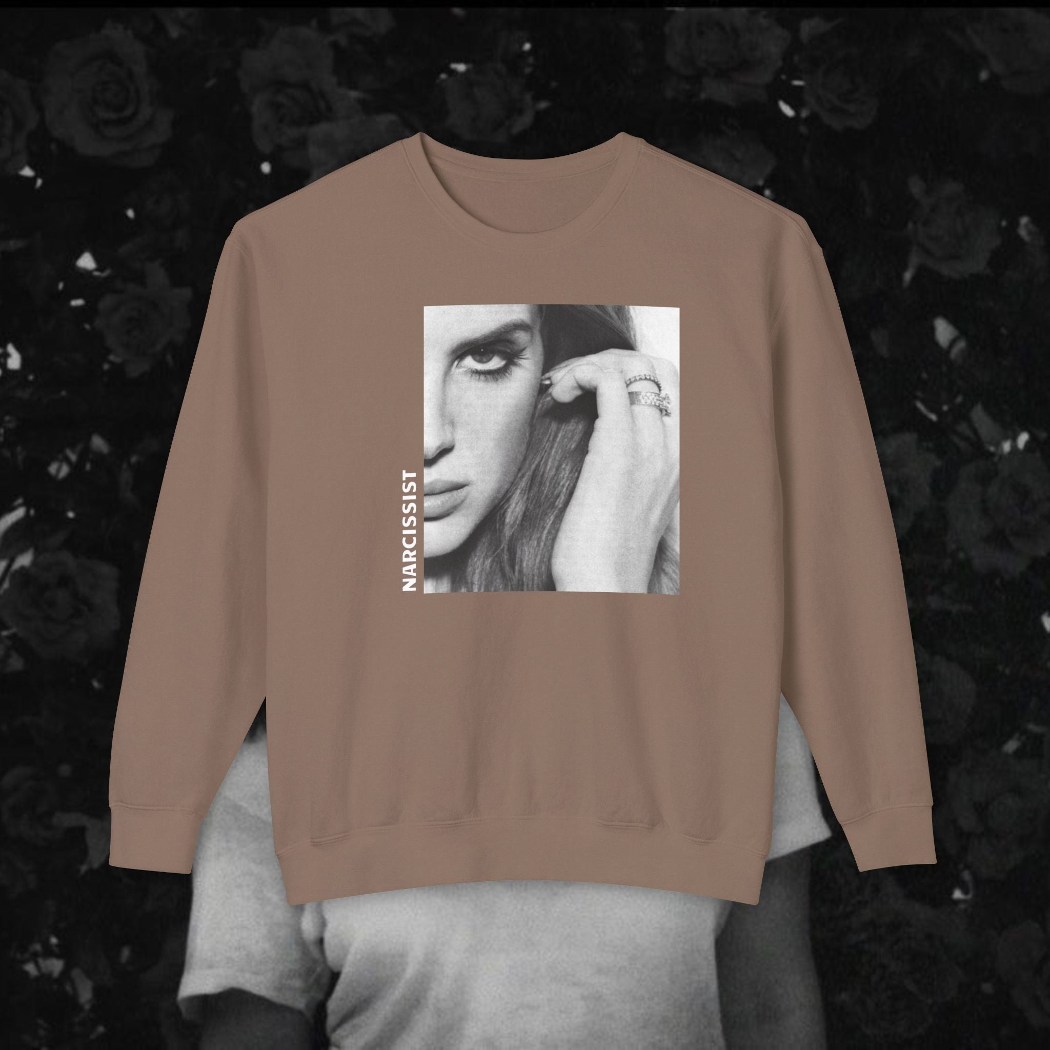 'Narcissist' Crewneck Sweatshirt - Unisex Lightweight Autumn Vibes