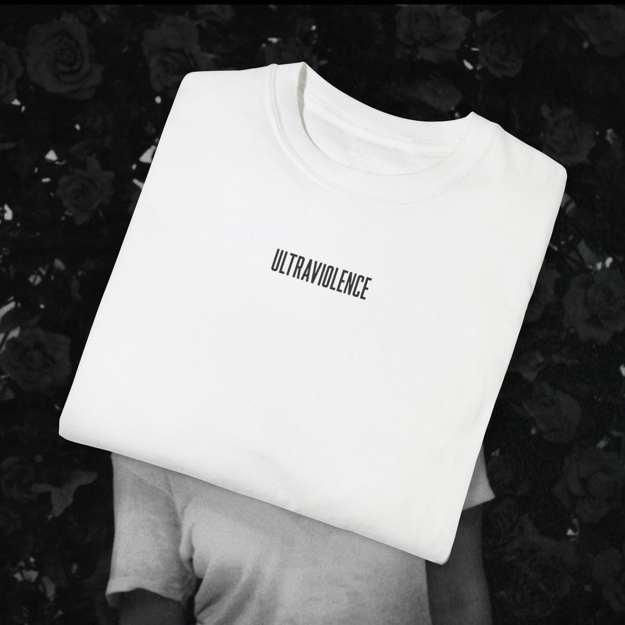 Retro 'Ultraviolence' - T-Shirt Unisex