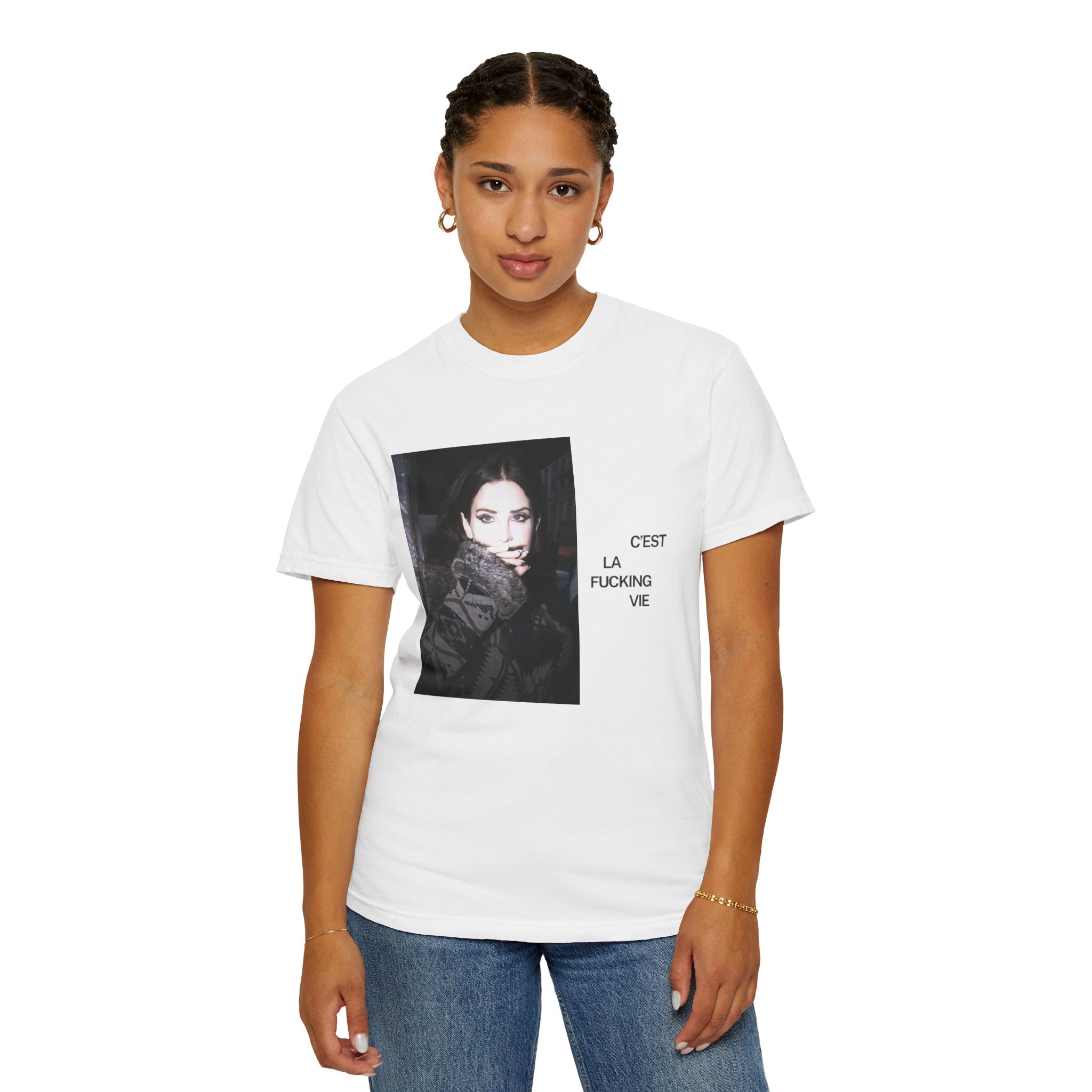'C'EST LA FUCKING VIE' - Lana Del Rey T-Shirt Unisex