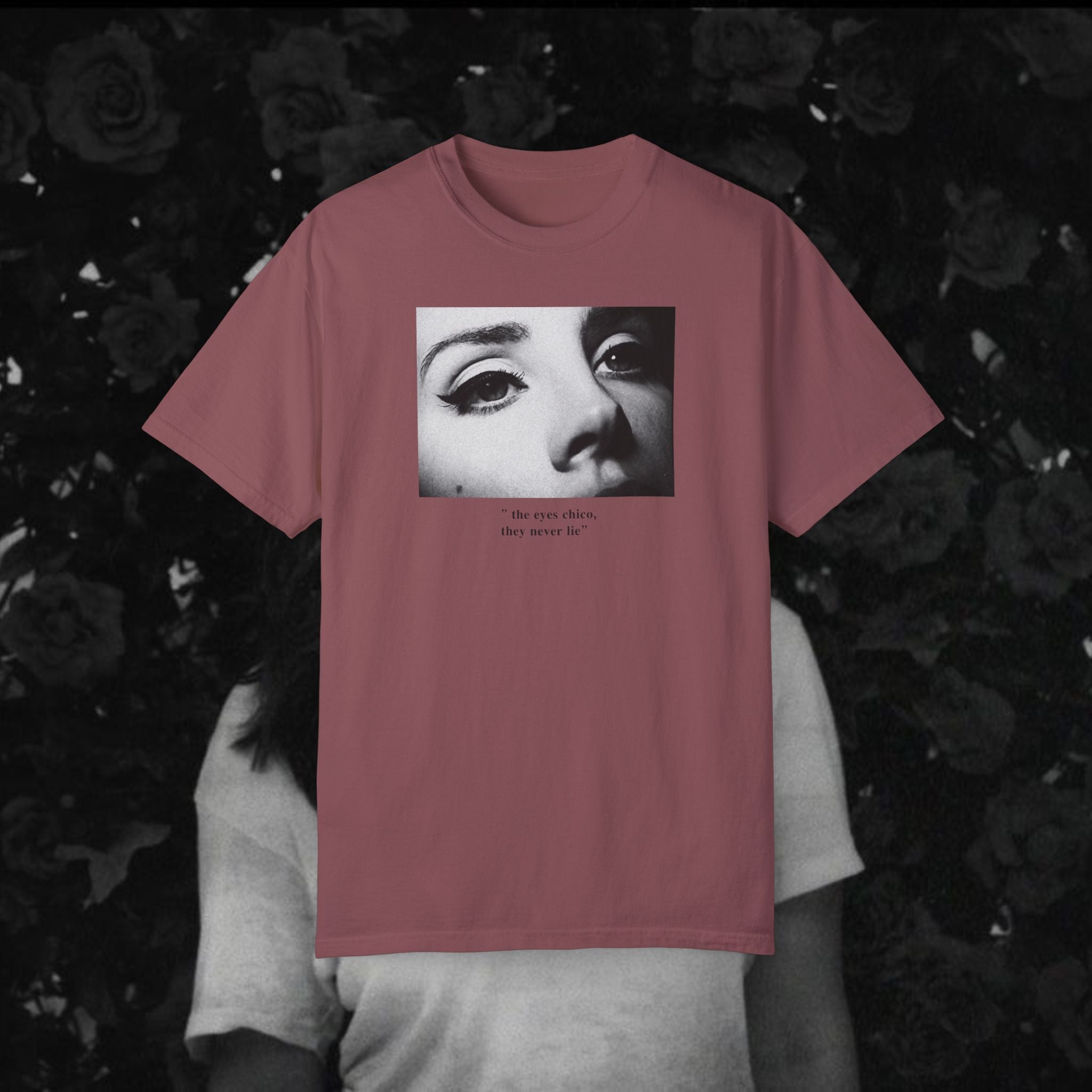 "the eyes chico'' - Lana Del Rey T-Shirt Unisex