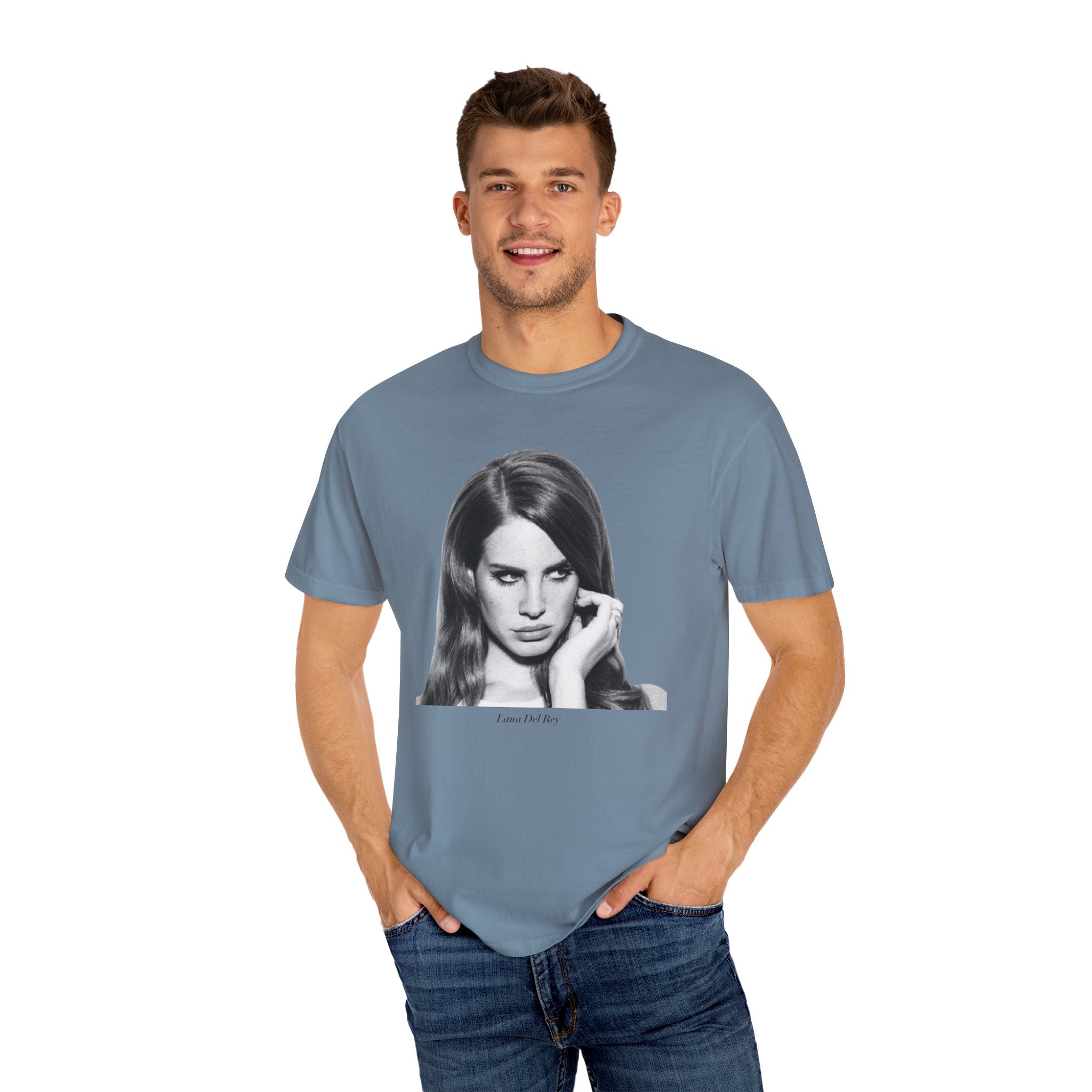 Lana Del Rey Graphic T-Shirt - Unisex Vintage Style Tee